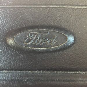 Meet your Posher, Chase